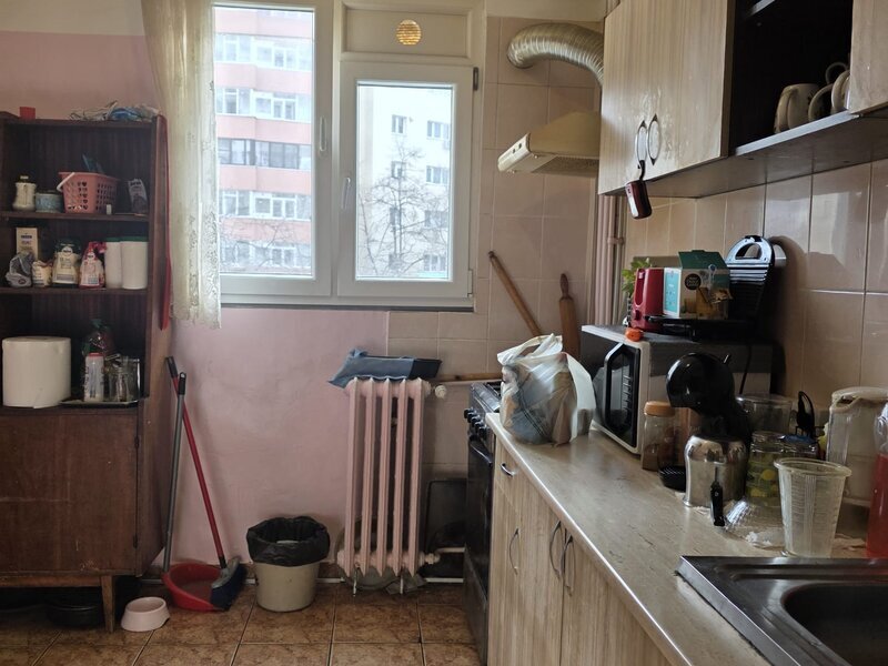 Dristor- Camil Ressu vav metrou